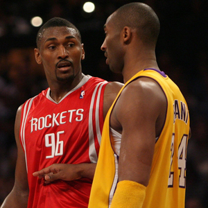 图片报：拜仁极端球迷团体故意燃放烟火以避开欧冠淘汰赛禁令（德媒《图片报》：拜仁极端球迷为规避欧冠淘汰赛禁令故意燃放烟火）