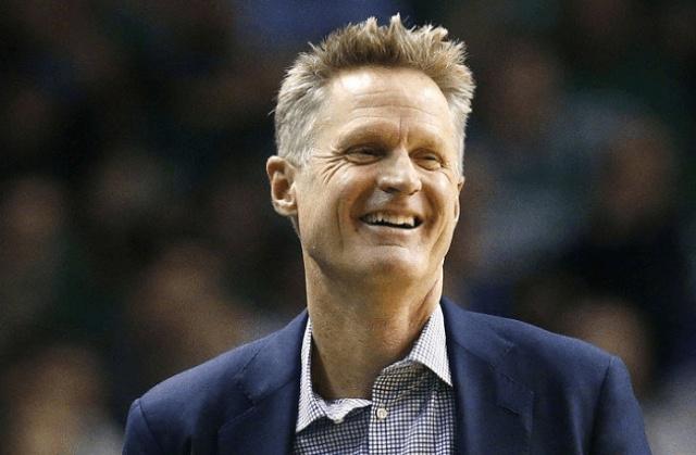 NBA官宣：76人违规罚款10万美元 恩比德赛前状态缺席却登场（NBA宣布对76人罚款10万美元：恩比德赛前标注缺席仍上场）