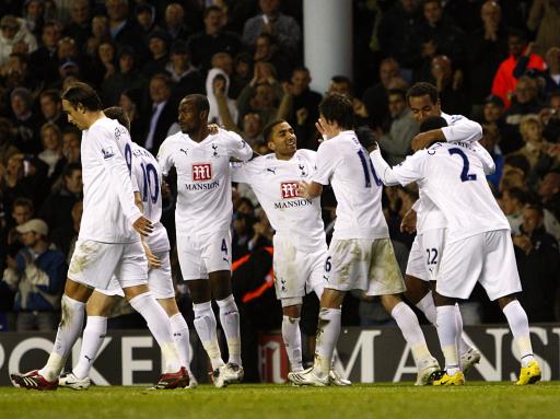 特瓦斯：皇马最爱编造谎言，他们喜欢捏造假信息来向西甲施压（特瓦斯指责皇马热衷捏造虚假信息，借此向西甲施压）