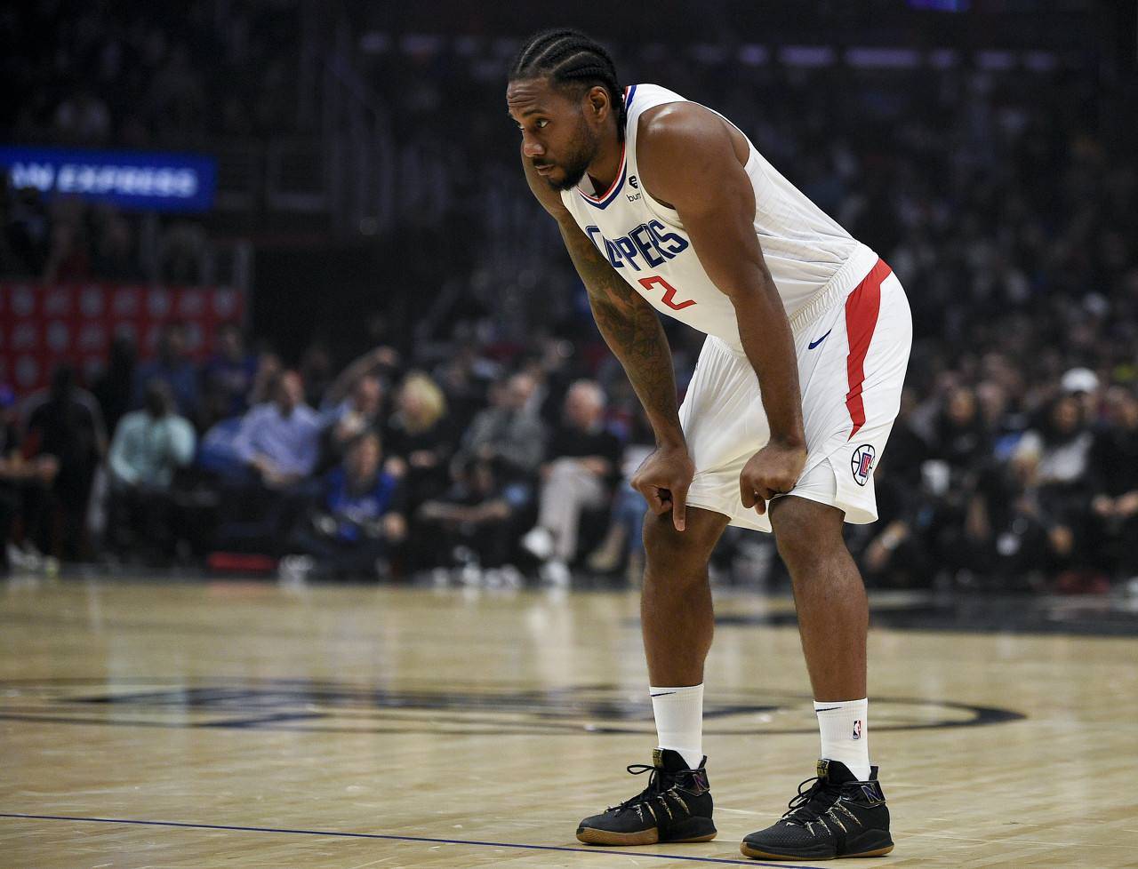 2025中超官方最佳球员候选：瓦科、莱昂纳多领衔，王钰栋在列（2025中超最佳球员官方候选出炉：瓦科、莱昂纳多领跑，王钰栋上榜）