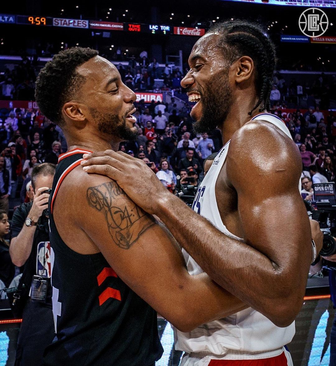 半场战报：西海岸1-0亚泰，陈柏良助攻里切利头球破僵（半场：西海岸1-0领先亚泰，陈柏良助攻里切利头球先拔头筹）