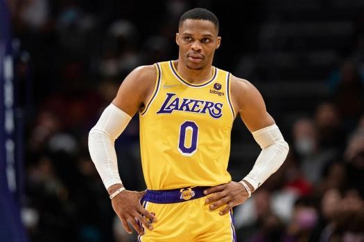 斯特拉马乔尼：这支意大利实力毋庸置疑，但缺乏稳定性发挥（斯特拉马乔尼：意大利队实力不容置疑，稳定性仍成短板）