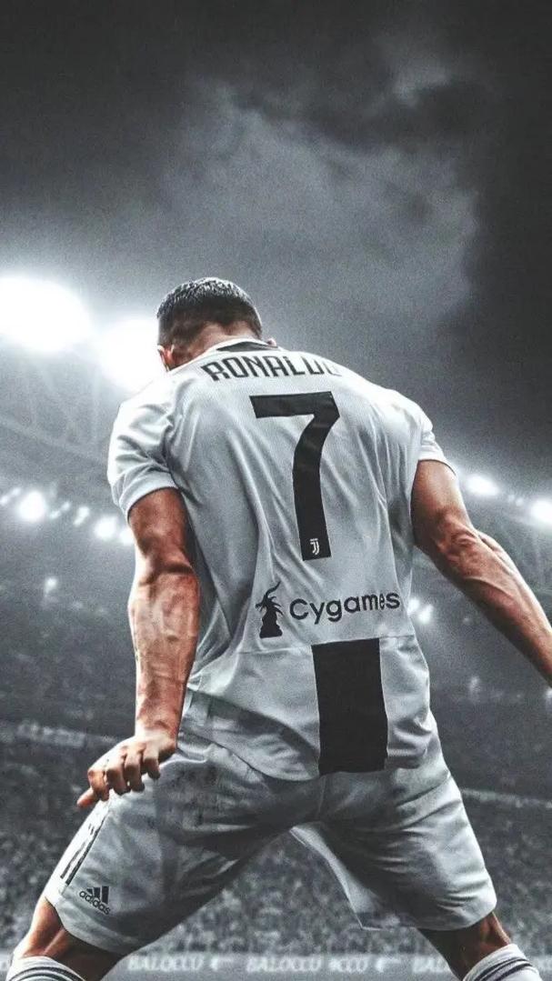 英超前瞻：切尔西vs阿森纳，榜一直面榜二展开6分大战（英超前瞻：切尔西对阵阿森纳，榜首与次席上演6分大战）